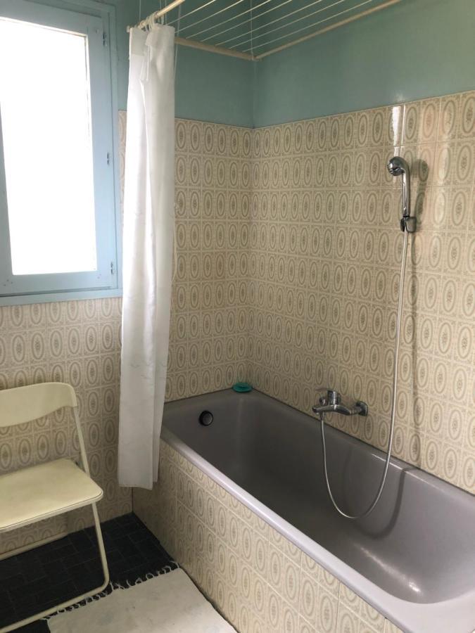 Chambre 3 Double Dans Un Appartement Bourg-en-Bresse Exterior photo